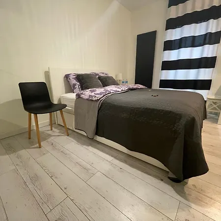 Boznicza Modern Apartment, Self Check-in 24h, Free Parking