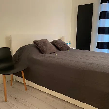 Boznicza Modern Apartment, Self Check-in 24h, Free Parking Appartement *