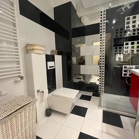 Daire Boznicza Modern Apartment, Self Check-in 24h, Free Parking *