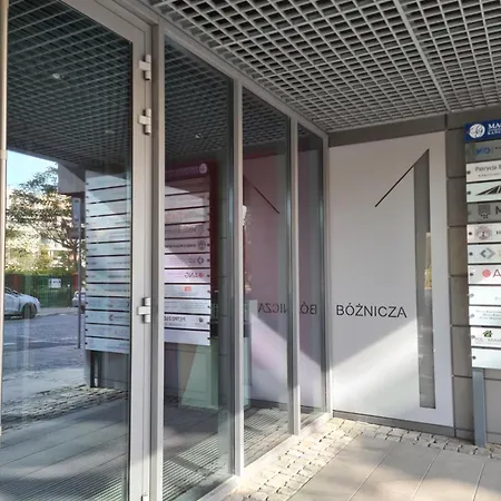 Boznicza Modern Apartment, Self Check-in 24h, Free Parking Daire *