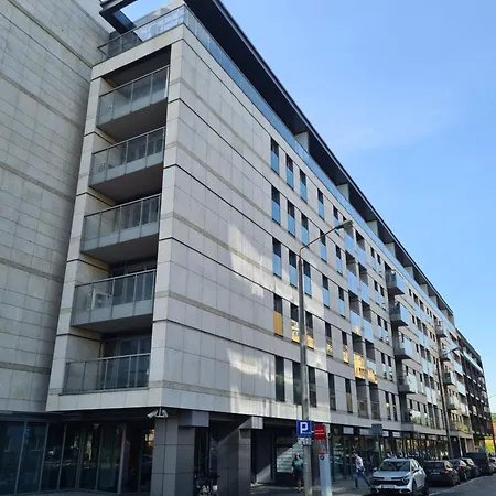 Daire Boznicza Modern Apartment, Self Check-in 24h, Free Parking *