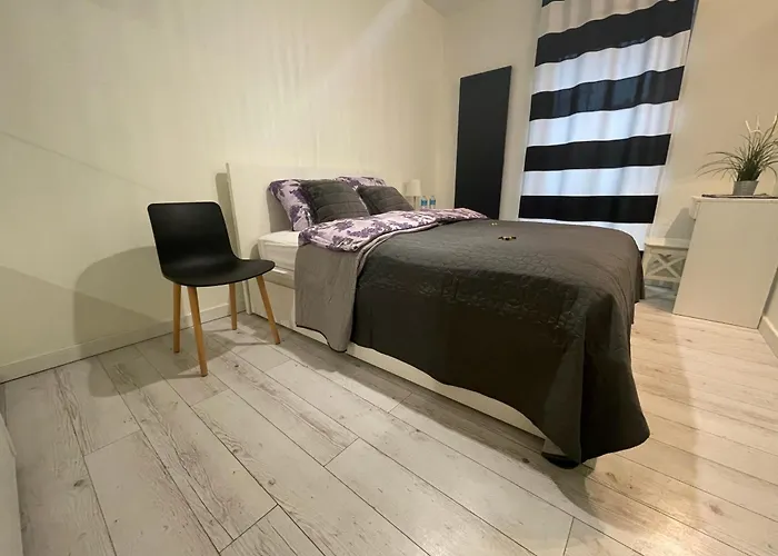 Boznicza Modern Apartment, Self Check-in 24h, Free Parking